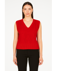 Gilet Akè Rosso Donna – Maglia Cable Knit dal Fascino Invernale | 4 Passi Boutique